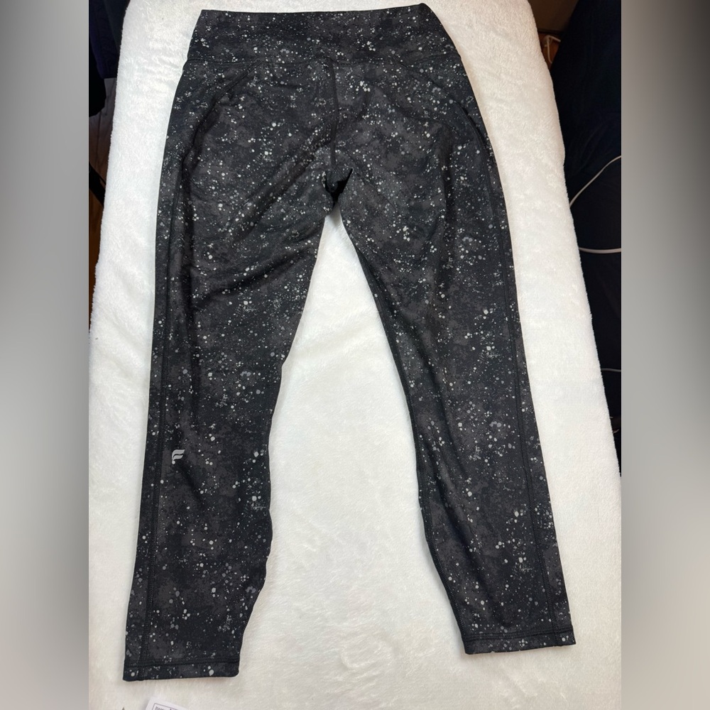 Fabletics Women's Black Star Pattern Leggings - image 5